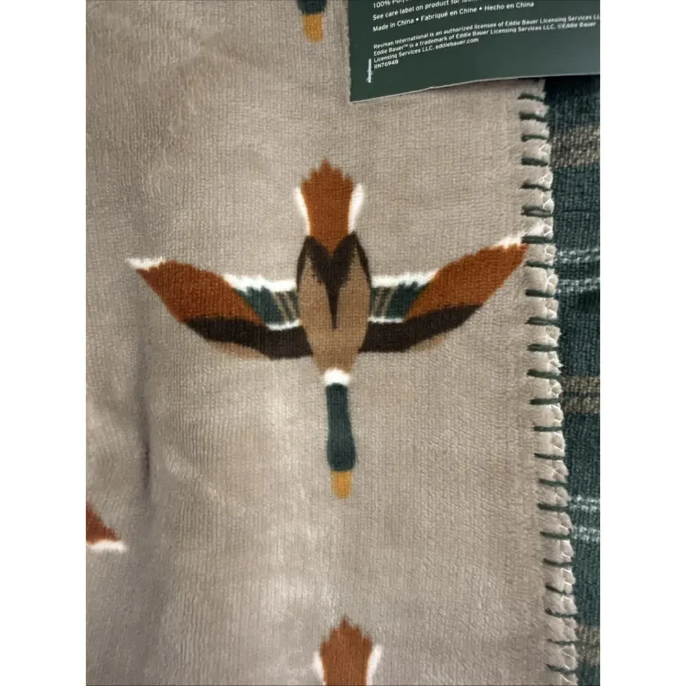 Eddie Bauer MALLARD DUCK Reversible Green PLAID Lush Plush Throw Blanket Ducks
